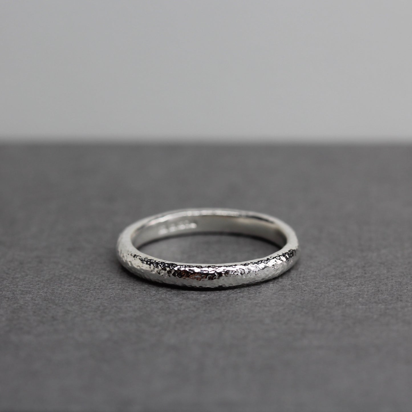 Lumina Ring Band