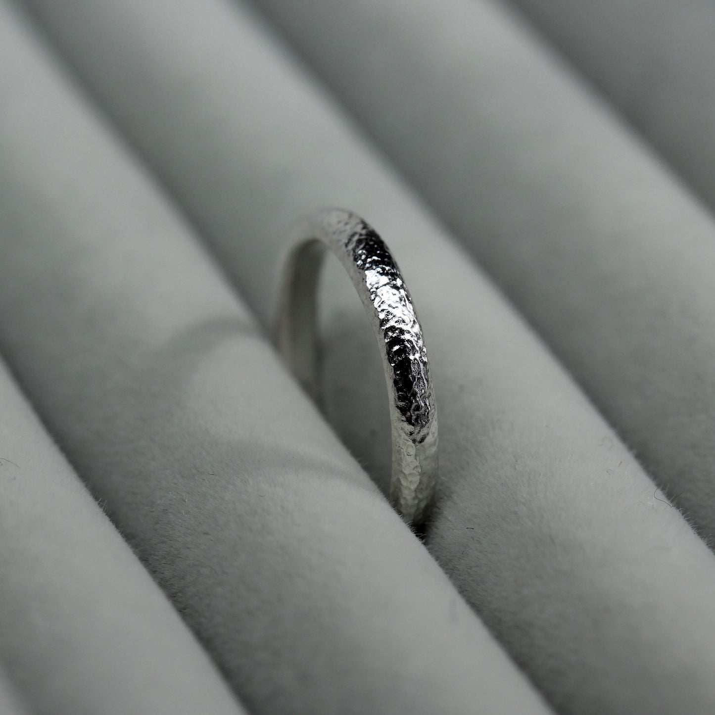 Lumina Ring Band
